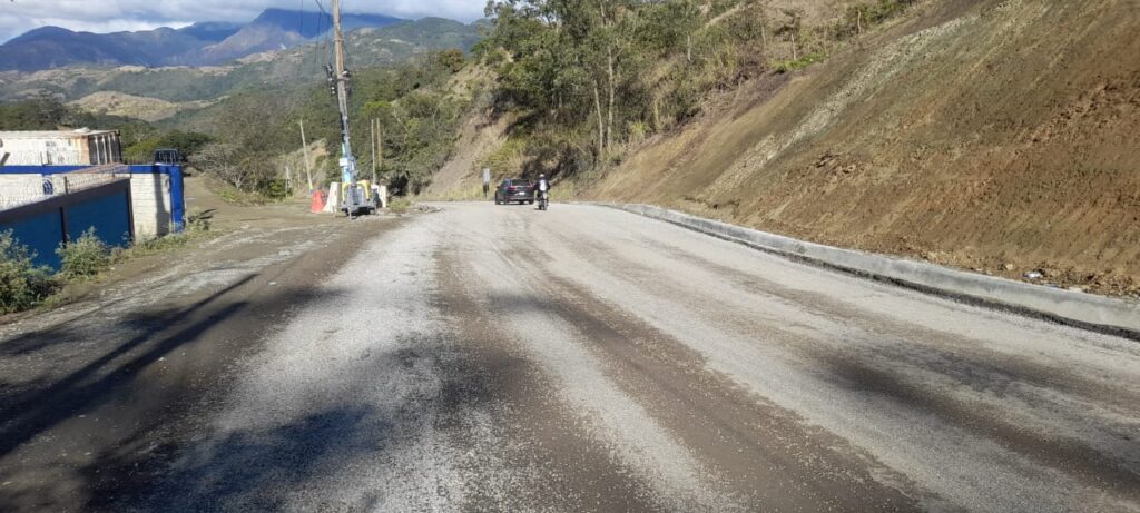 Carretera Nizao-San José de Ocoa