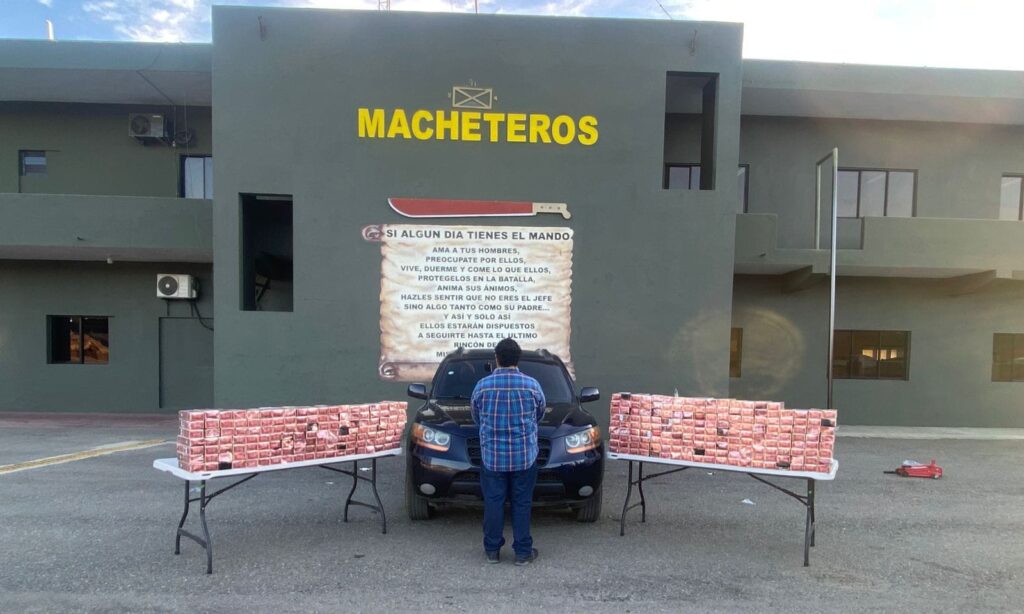 El conductor del vehículo fue detenido luego de una persecución y será presentado ante el Ministerio Público.
