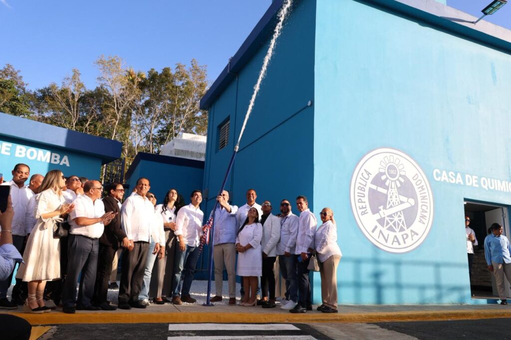 Inauguración del acueducto de Monción