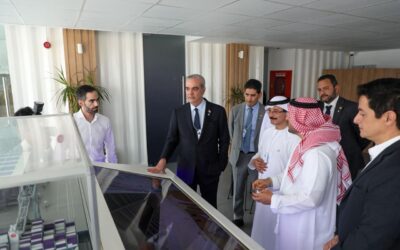 Presidente Abinader se reúne con líder global de DP World