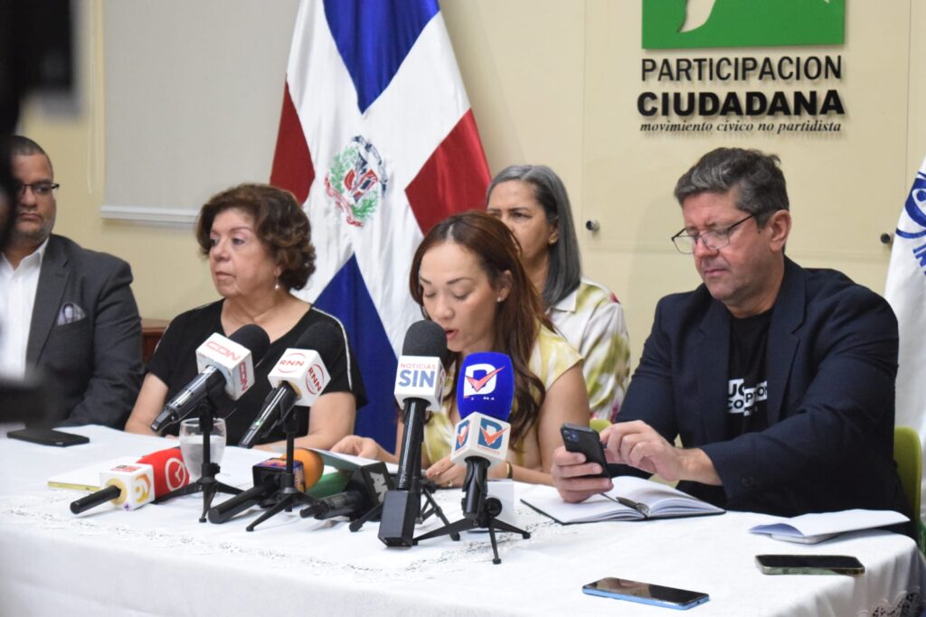 Miembros de Participación Ciudadana.