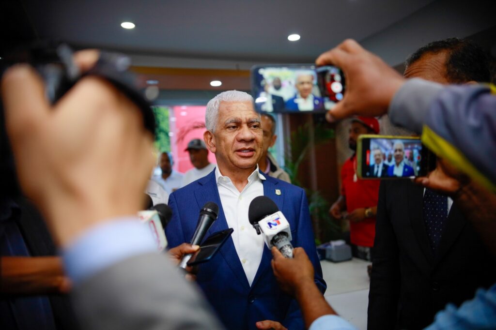 Ricardo de los Santos-Presidente del Senado