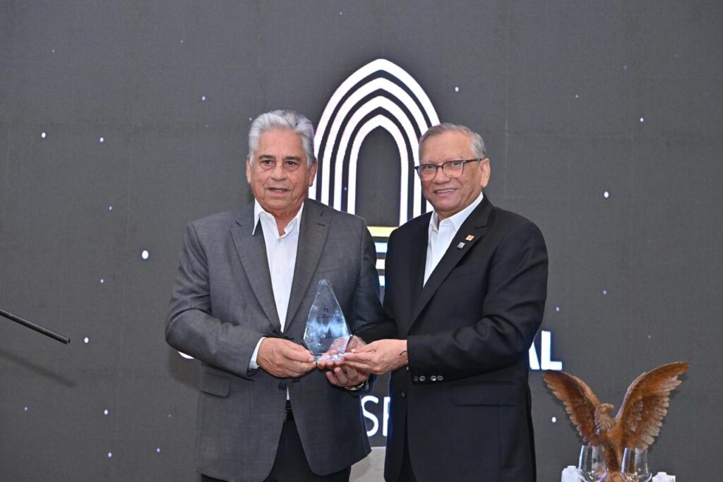 Durante la actividad, por primera vez fueron exhibidos fuera del Estadio Cibao los trofeos y memorabilia de las Águilas Cibaeñas, en una exposición especial realizada durante toda la noche en el Centro Cultural Banreservas