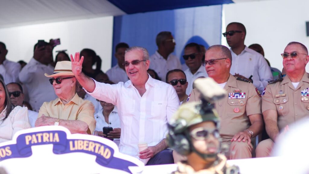 Presidente de la Comisión Permanente de Efemérides Patrias, Juan Pablo Uribe, destaca el respaldo del presidente Luis Abinader a la memoria histórica y patriótica del país, y le agradece por dar continuidad permanente a la honra, la memoria y el reconocimiento del valor, la determinación y el heroísmo de Azua.