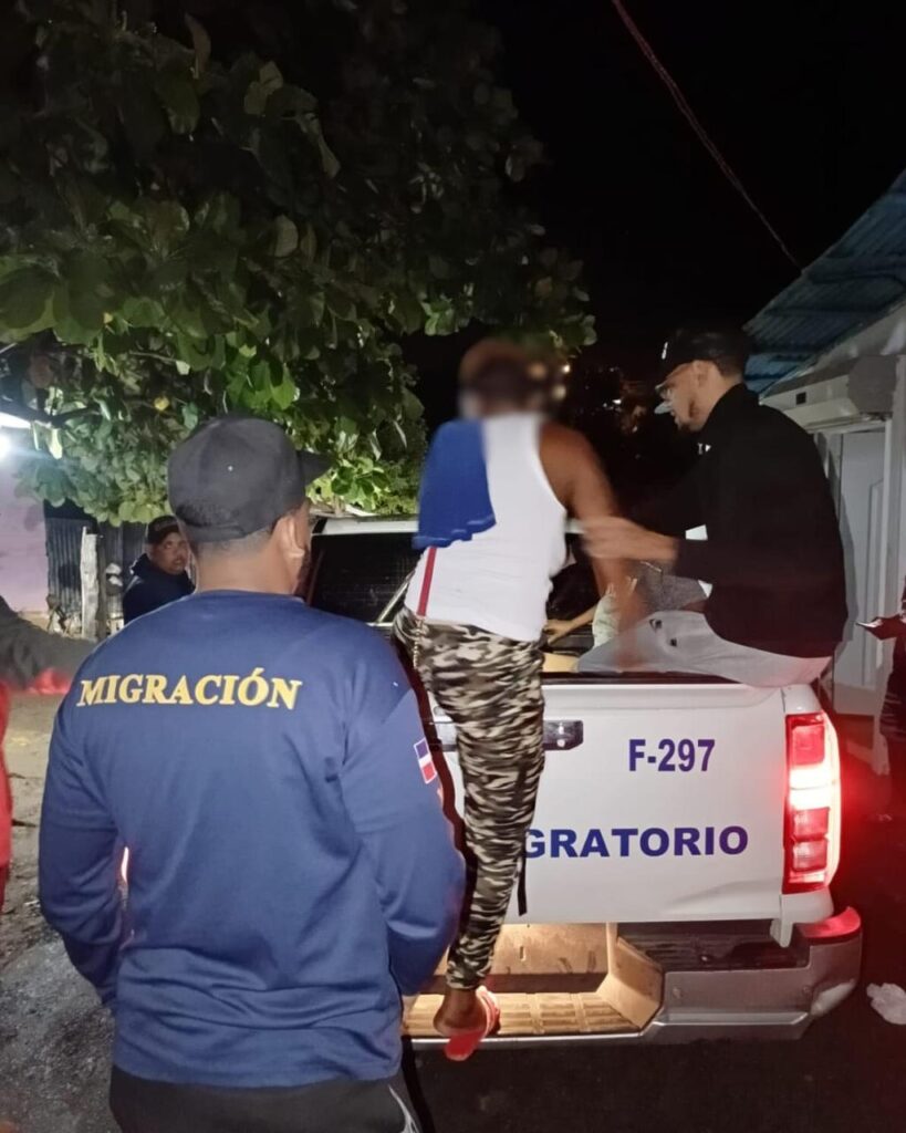 Operativo de la Dirección General de Migración