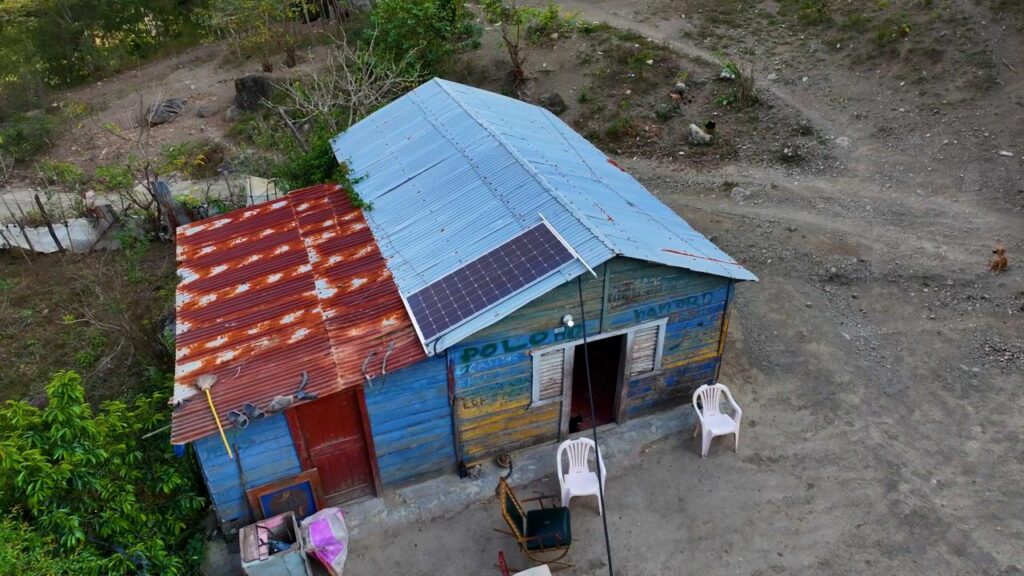 Los próximos proyectos incluyen la construcción de microcentrales hidroeléctricas, extensión y rehabilitación de redes y la instalación de luminarias y paneles solares