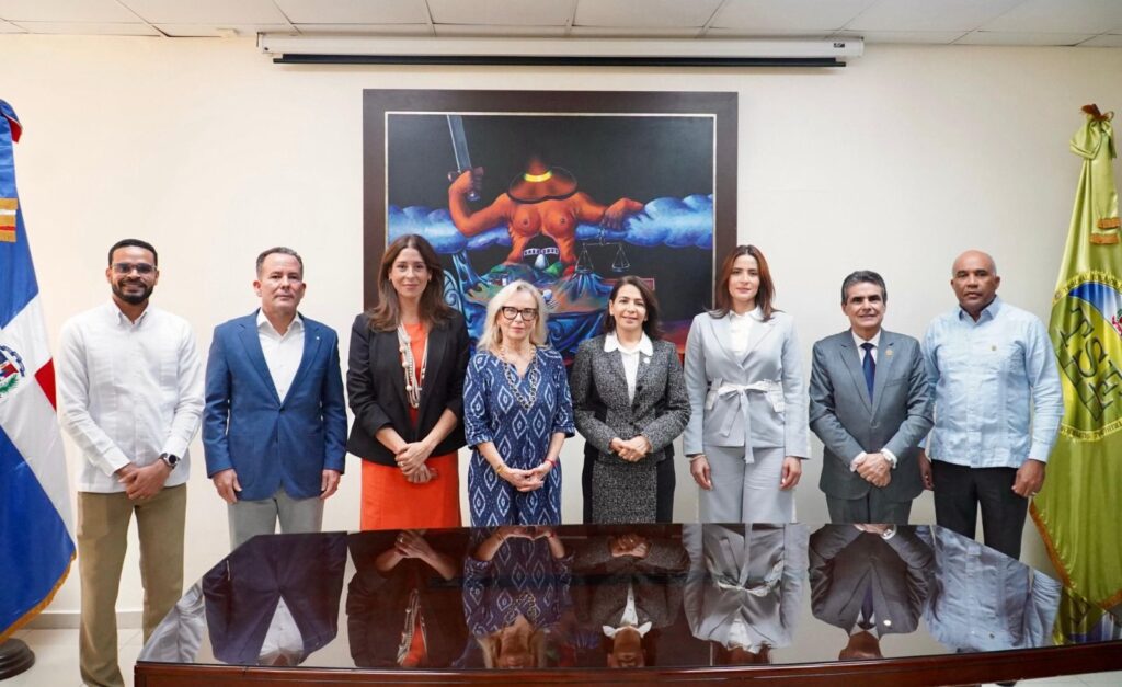 Reunión del TSE y la UNESCO