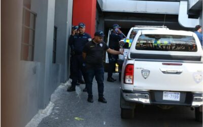 Mayor general Cruz Cruz expresa condolencias y resalta entrega del agente caído.