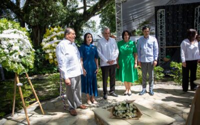 En acto por el centenario de su natalicio anuncia que el Gobierno desarrollará durante todo el año un programa de actividades en todo el país y en las representaciones diplomáticas dominicanas en el exterior para honrar su vida y legado.