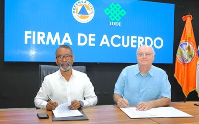 Defensa Civil y IDDI firman acuerdo