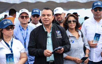 Julio Landrón, director ejecutivo del Servicio Nacional de Salud (SNS).