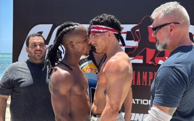 Elías "La Mole" Santos, de República Dominicana, y Landon Quiñones, de Estados Unidos, en un cara a cara durante la ceremonia del pesaje.