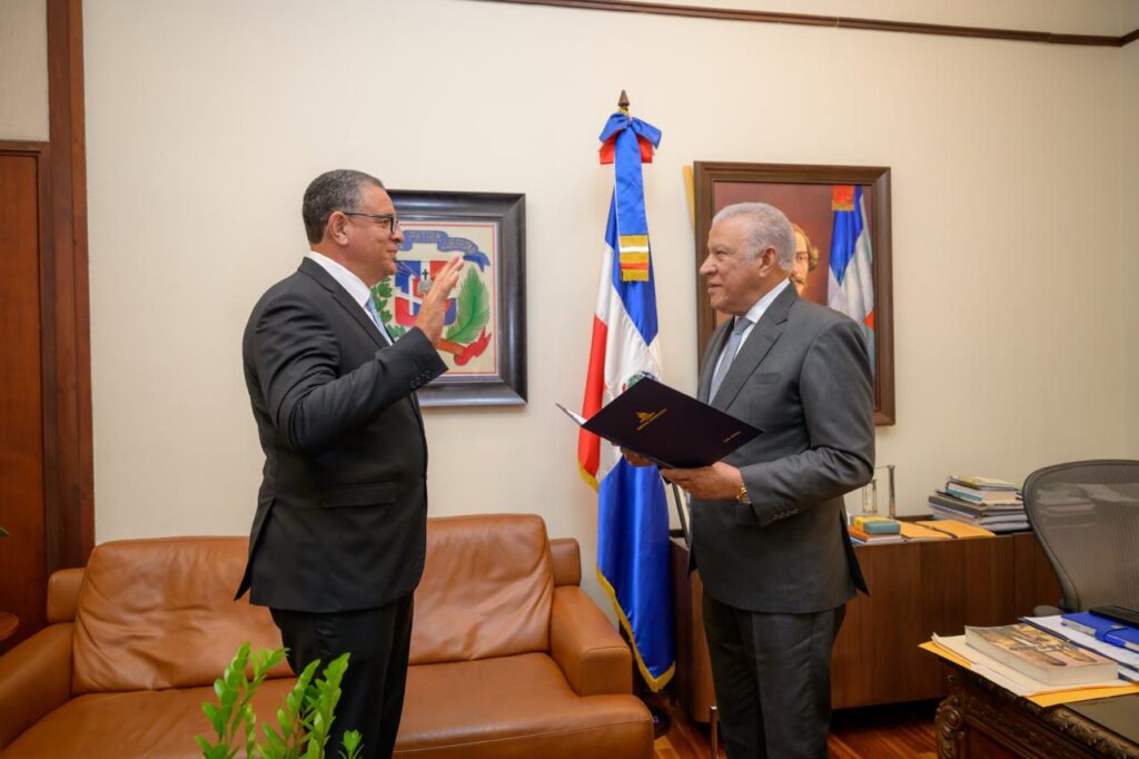 El Plan San Juan tiene como propósito fundamental transformar la economía de la región, promoviendo su desarrollo sostenible y maximizando el uso de sus recursos