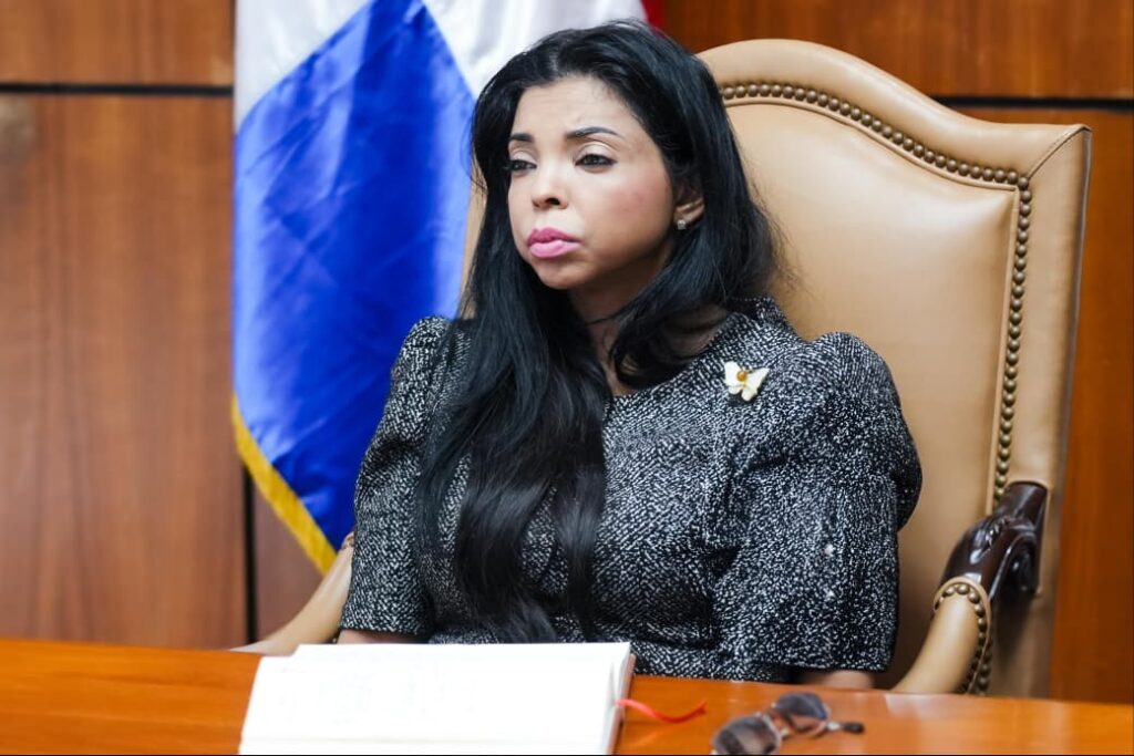 Yeni Berenice Reynoso, procuradora general de la República.