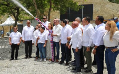 Mandatario afirma que su gestión prioriza obras de agua potable que otros gobiernos relegaron, para llevar salud y calidad de vida a la gente
