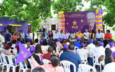 Johnny Pujols en San Cristóbal