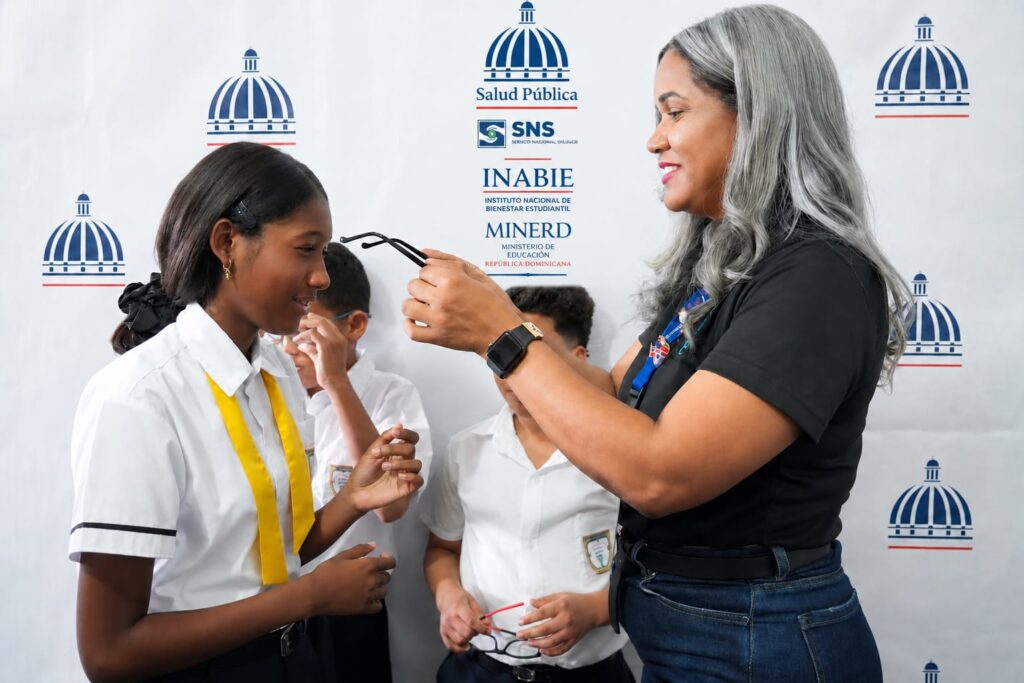 INABIE y el Servicio Nacional de Salud coordinan el fortalecimiento de esa iniciativa de cara al próximo ciclo educativo