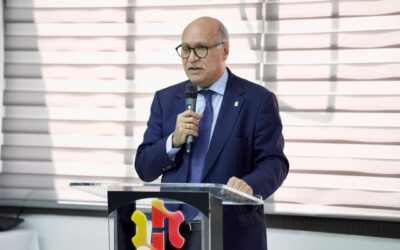 Ángelo Viro en rueda de prensa