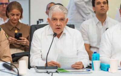 Informa que Santiago concentra más de RD$33 mil millones en inversiones y resalta proyectos que fortalecerán la conexión de la Línea Noroeste, el Puerto de Manzanillo y la movilidad nacional