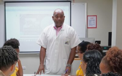En el Día del Maestro Dominicano, la institución resalta el compromiso de su cuerpo docente y las acciones permanentes de capacitación y actualización que fortalecen la calidad de la formación técnico profesional en todo el país.