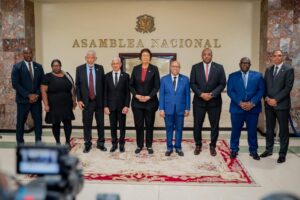 Congreso Nacional recibe a la presidenta de Surinam