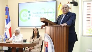 Santos Badía recibe gran acogida y respaldo de los sectores educativos: "La educación no es una política de gobierno; es un proyecto de todos"
