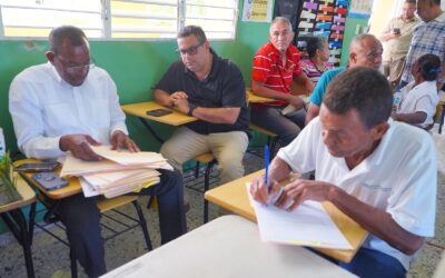 La UTECT continúa con éxito el operativo de firmas en este sector de Santo Domingo Este.
