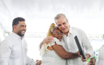 También en Montecristi entregará títulos de propiedad, pondrá en funcionamiento el Sistema 9-1-1, inaugurará las carreteras Palo Verde-Laguna Verde y Hatillo Palma-Derramadero-Agua de Luis, el Hospital Municipal de Guayubín, el techado deportivo del Centro Educativo Luis José Antonio y sostendrá encuentros con estudiantes