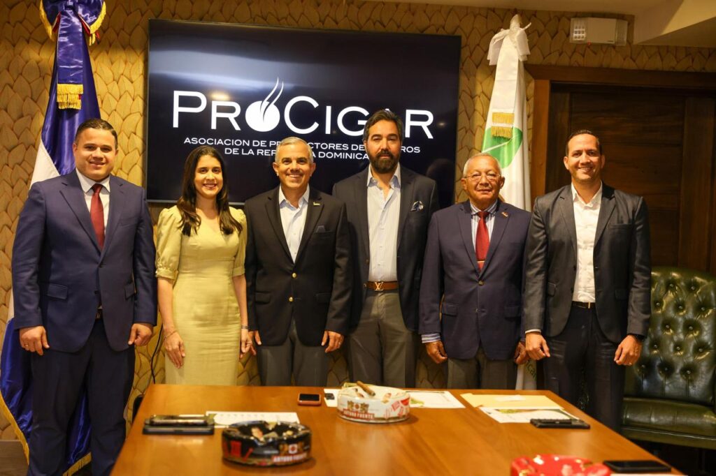 El Consejo supervisará el cumplimiento de normas y asegurará que el consumidor final reciba un producto de máxima calidad, auténticamente dominicano.