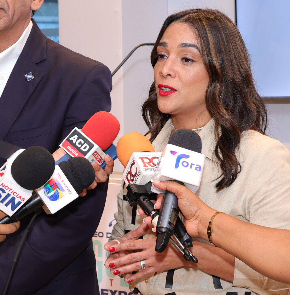 Roselyn Amaro Bergés, vicepresidenta ejecutiva Adoexpo