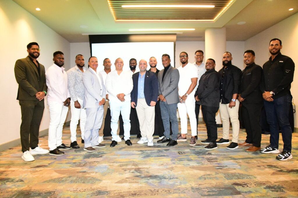 Roster para el torneo de béisbol
