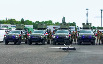 Mandatario reafirma compromiso que ha demostrado su Gobierno con las Fuerzas Armadas y la Policía Nacional y dice que RD pasa a la vanguardia con una industria militar ejemplo de Centroamérica y el Caribe y avanza hacia nivel de países más desarrollados de Latinoamérica