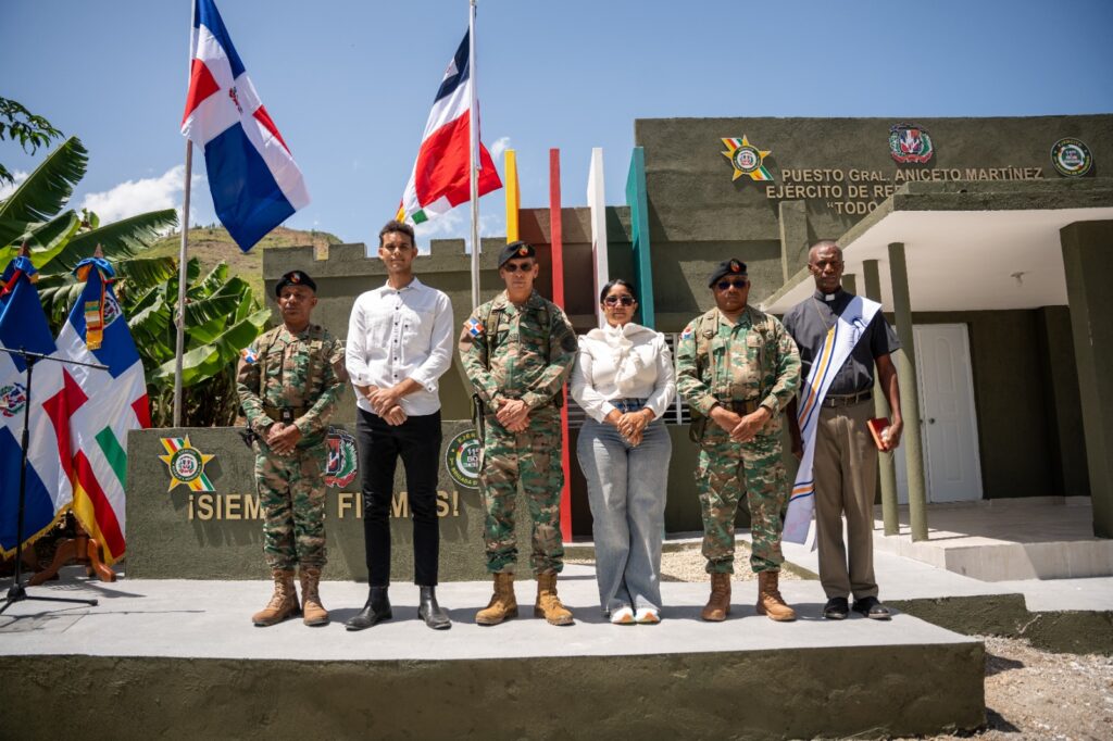 El remozamiento del puesto Aniceto Martínez fortalece la presencia institucional en Hondo Valle y optimiza las condiciones de servicio del personal militar destacado en la zona fronteriza.