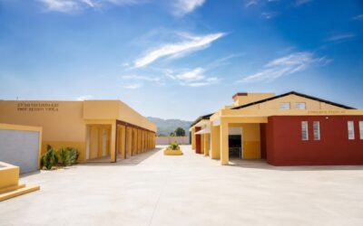 Viceministro Francisco De Oleo Ramírez informa que el año escolar 2026-2027 iniciará con 81 mil estudiantes y una ampliación de aulas que incluye 180 culminadas, 50 en mantenimiento, 37 prefabricadas instaladas y 41 en proceso, además de 11 aulas para el nivel inicial