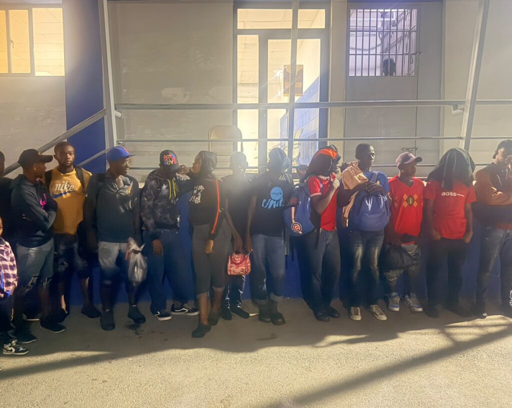 Durante el operativo empleando las aeronaves no tripuladas del Ejército fueron detenidos 14 extranjeros en condición migratoria irregular.