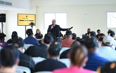 MotoCom realiza encuentro con conductores