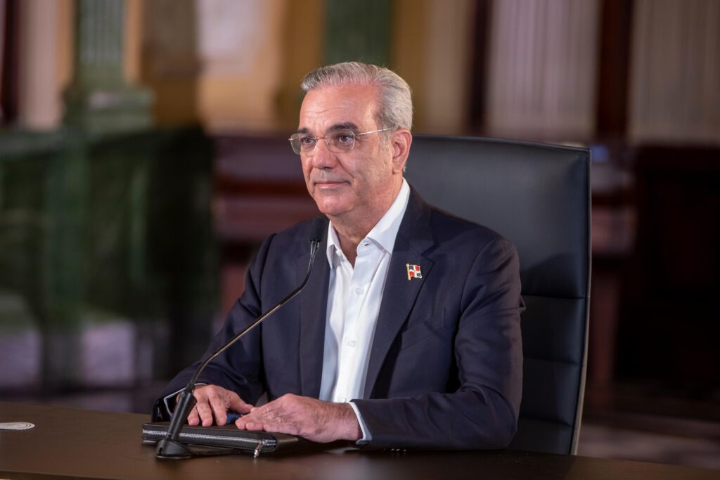 El organismo internacional, también destaca el "avance trascendental" de la República Dominicana en equidad y cobertura educativa
