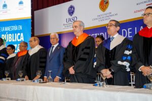 La Maestría en Gestión Pública y Gobernanza, iniciativa del presidente Luis Abinader, ha formado 346 profesionales, incluidos los 147 graduados en esta ceremonia y los 199 investidos previamente