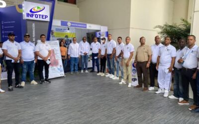 Miembros de Hogar Crea Dominicano