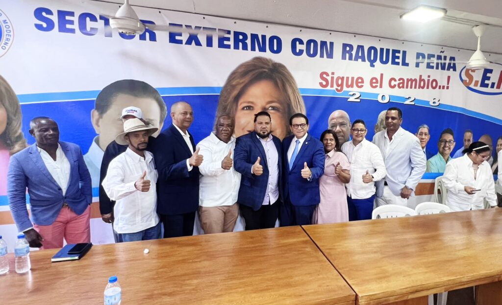 Samuel Abréu y el senador Daniel Rivera, vocero oficial del proyecto, anuncian un repunte en las simpatías, después que la vice ratificó su aspiración a la presidencia