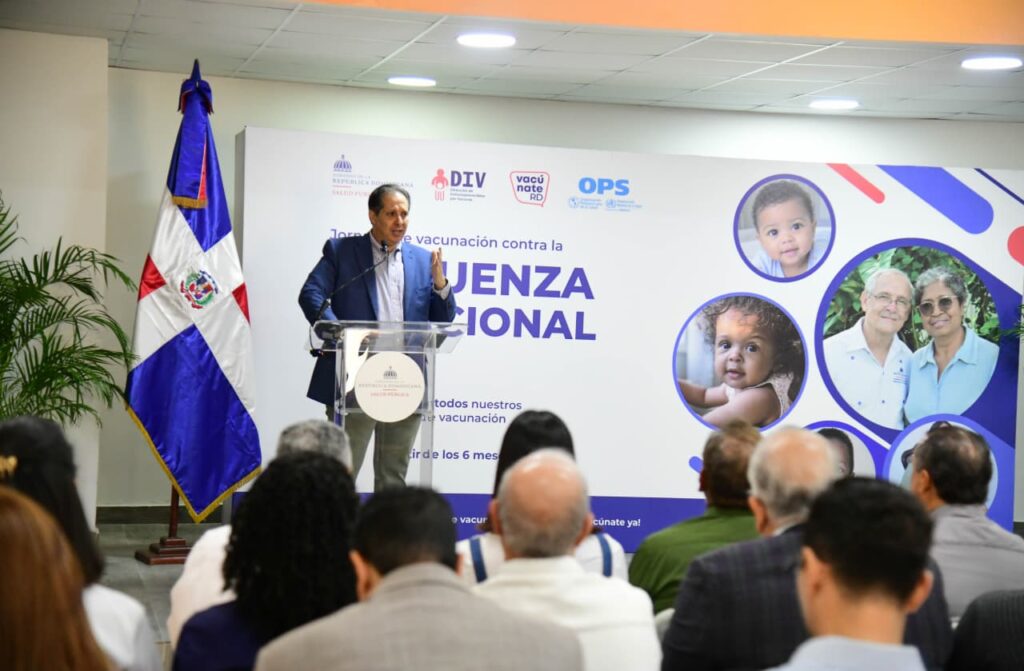 La vacuna estará disponible en mas de 1,350 puestos de vacunación en todo el país.